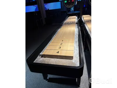 Gamesson Table Games Shuffleboard, left