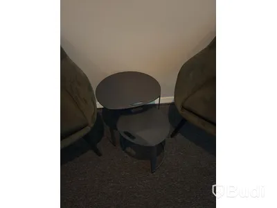 2 armchairs incl. coffee table