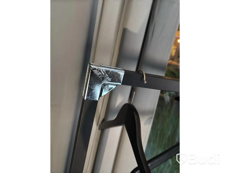 2 Garment Racks