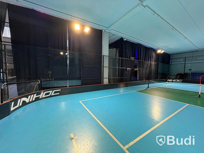 Aluminum padel court without a net, suitable for indoor and outdoor use
