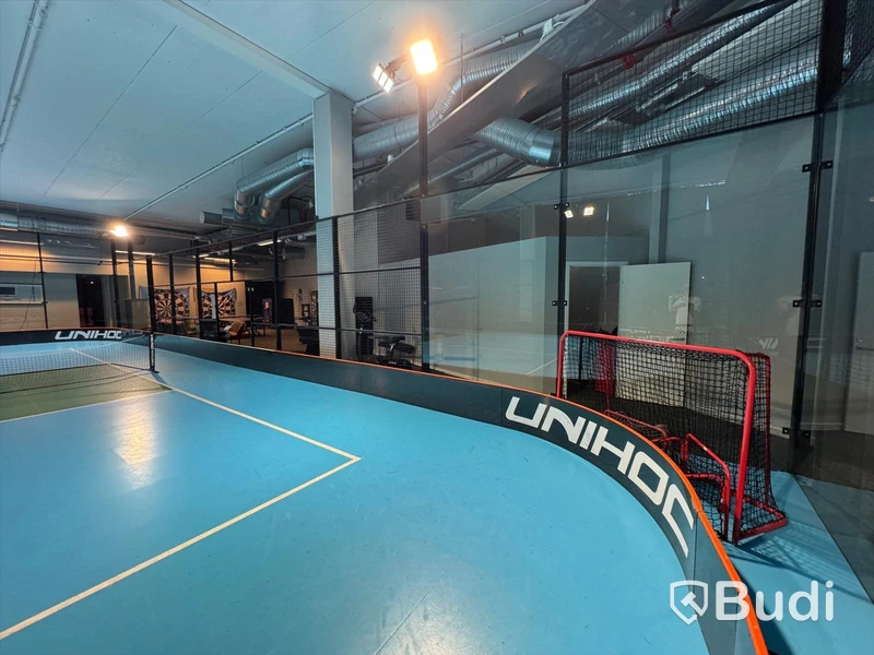 Aluminum padel court without a net, suitable for indoor and outdoor use
