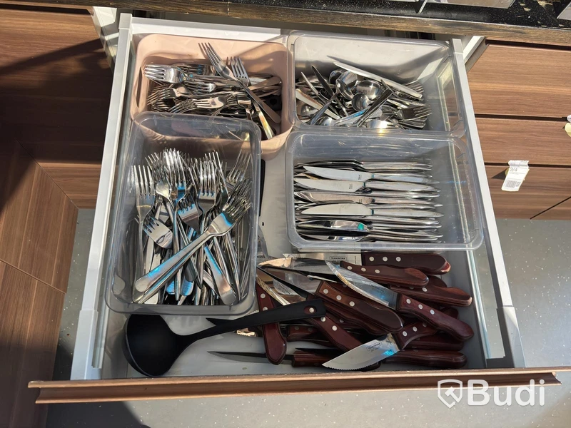 Lot of cutlery