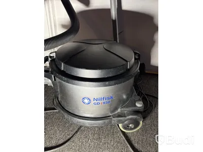 Dammsugare Nilfisk GD 930