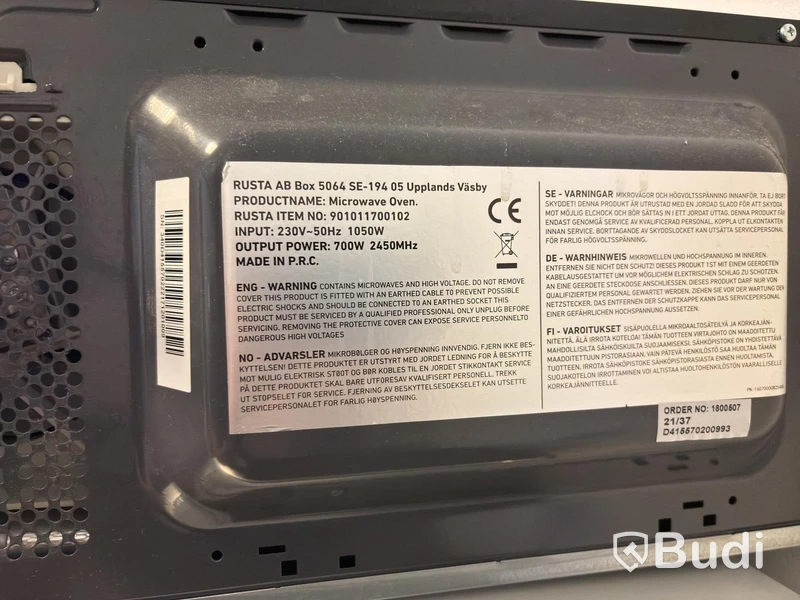 2 microwave ovens, Electrolux and Rusta