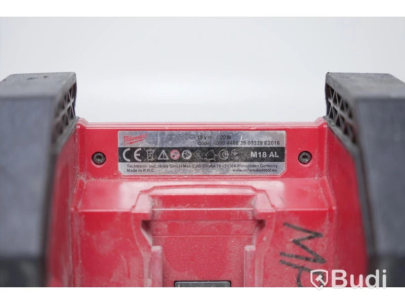 Arbetslampa - Milwaukee M18 AL inkl. batteri