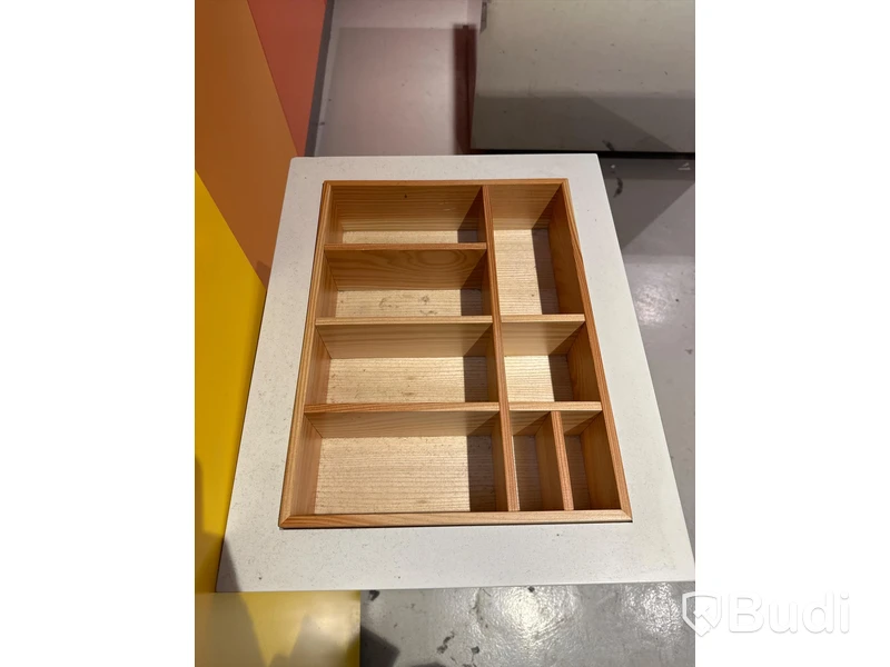 Fristående skänk B44, D55, H96
