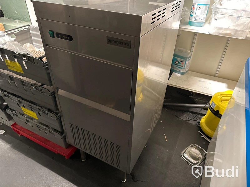 Ismaskin från GGM Gastro EFBH569 400W