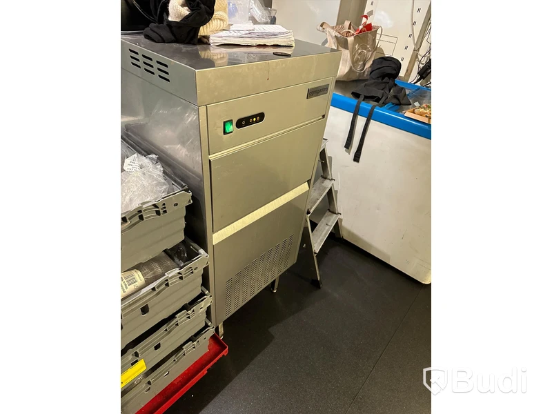 Ismaskin från GGM Gastro EFBH569 400W