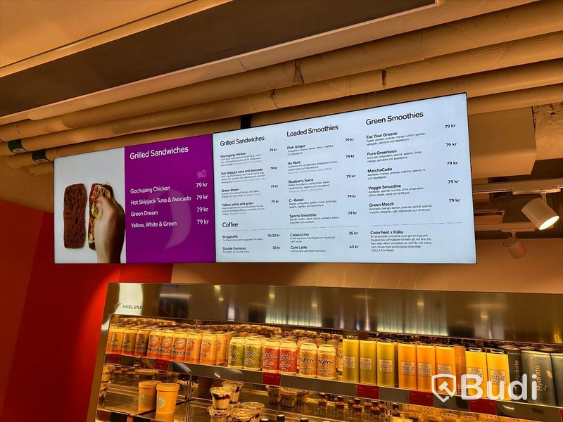 2st takmonterade LG 49VM5E LED-skärmar med mediaspelare