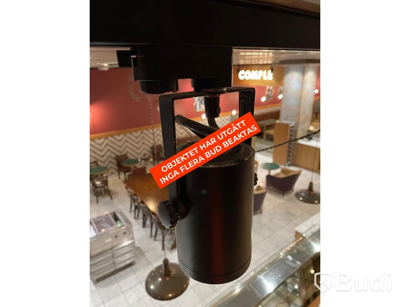 32 st svarta Spot Lights