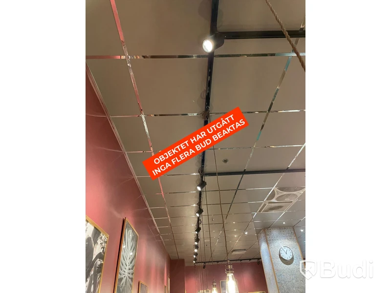 32 st svarta Spot Lights