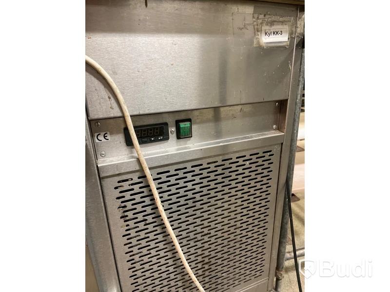 Rostfri kylbänk med skåp Kyl KK3