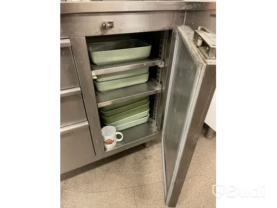 Rostfri kylbänk med lådor
