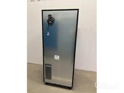 Refrigerated vending machine Vision, Comboplus S R 290 V8, incl. screen, card reader and built-in installation parts