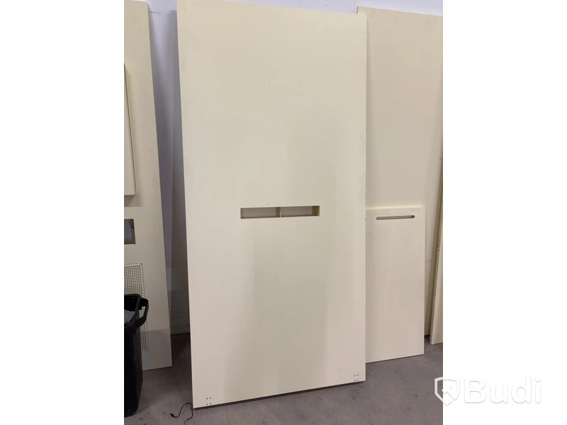 Refrigerated vending machine Vision, Comboplus S R 290 V8, incl. screen, card reader and built-in installation parts