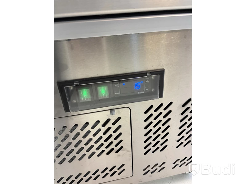 Displaykyl Tefcold, UPD200