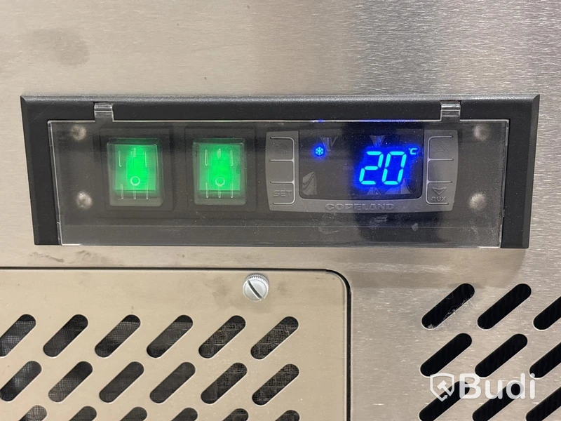 Displaykyl Tefcold, UPD200