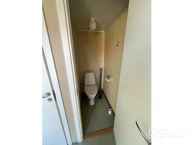 WC-bod, toalettbod med 2st toaletter och handfat.