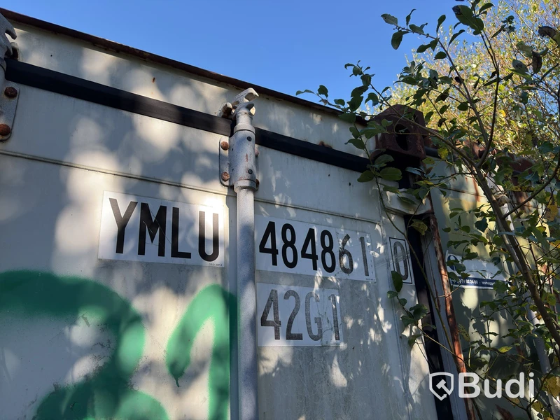 CIMC 40 ft container, manufactured in 2001