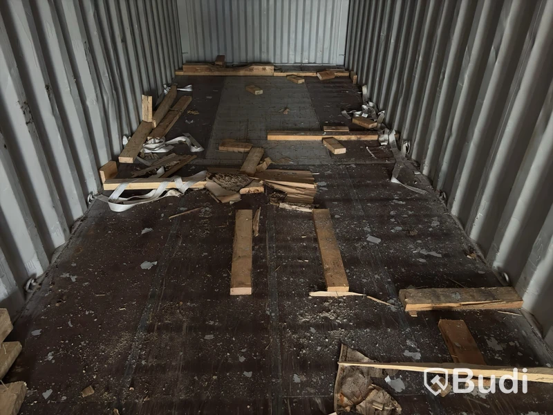 CIMC 40 ft container, manufactured in 2001