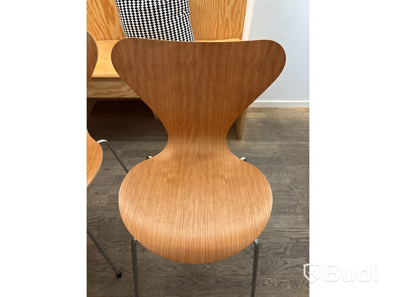 2 st. Stolar Fritz Hansen, ekfaner