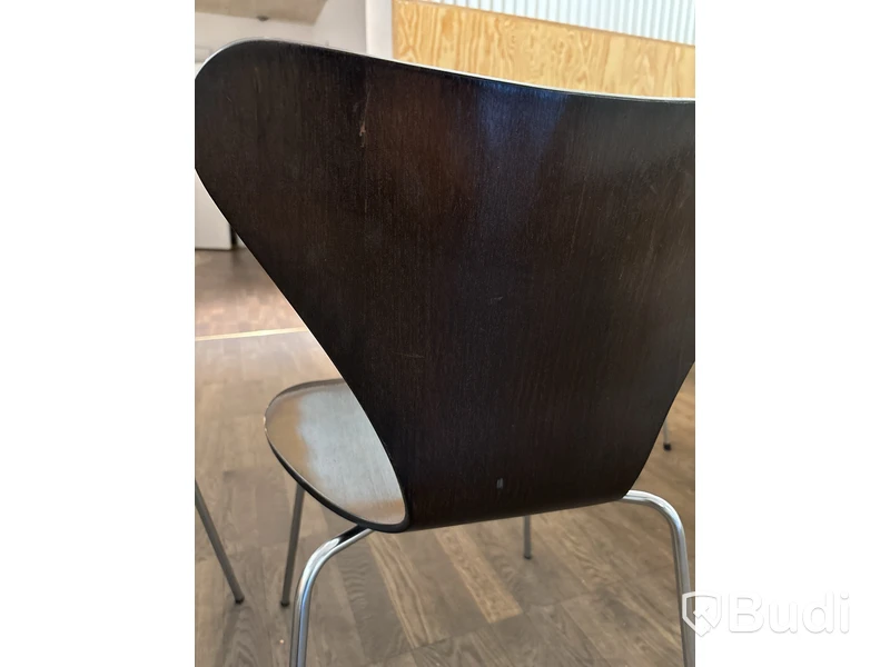 2 st. Stolar Fritz Hansen, Sjuan