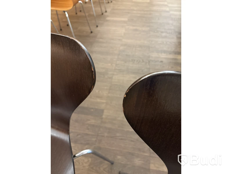2 st. Stolar Fritz Hansen, Sjuan
