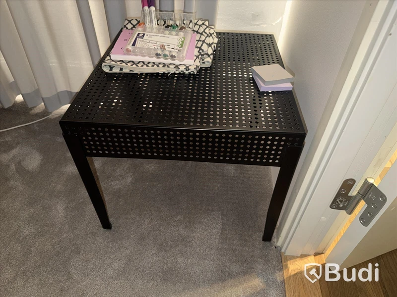 Sidobord Ikea