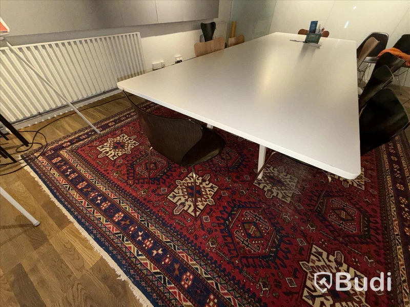 Större konferensbord Pedrali Arki