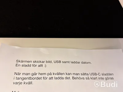 2 st kontorsplatser, skärm, skåp m.m.