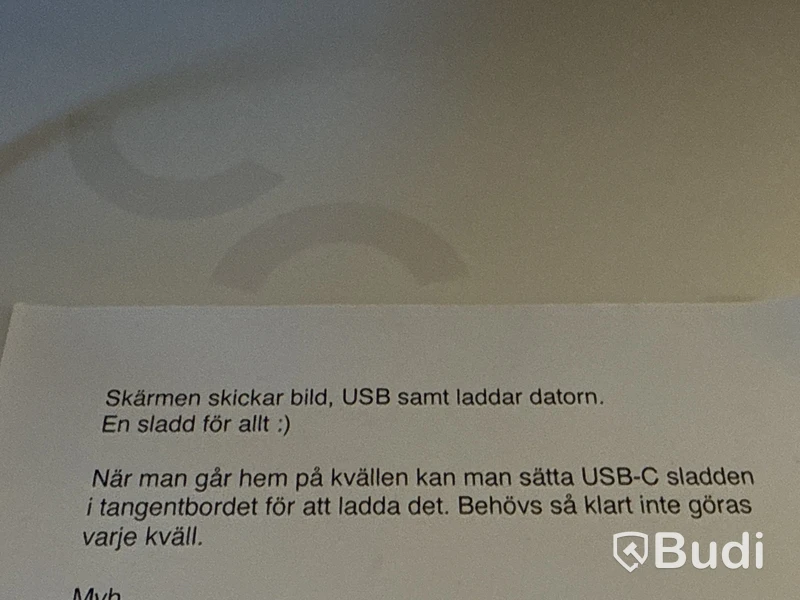 2 st kontorsplatser, skrivare, skärmar m.m.