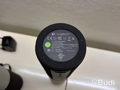 2 st Logitech videokonferenskameror