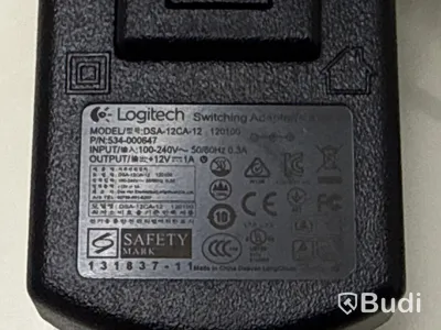 2 st Logitech videokonferenskameror