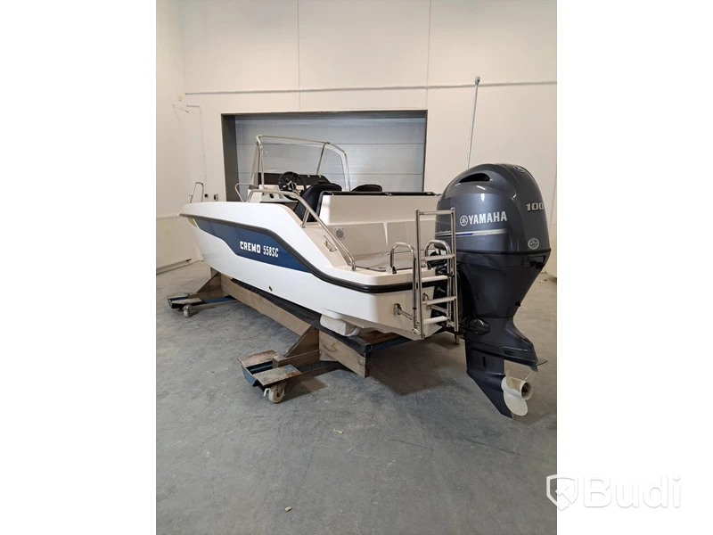 Cremo 558SC 2025 Demobåt med Yamaha