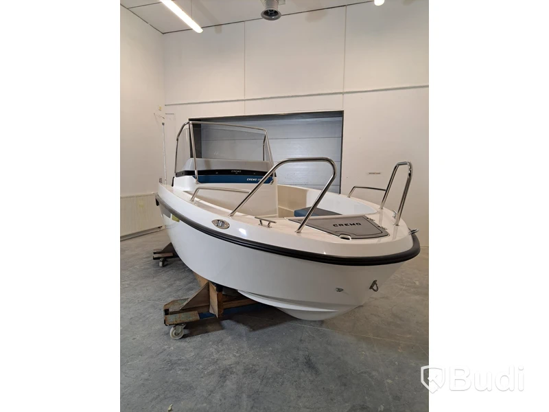 Cremo 558SC 2025 Demobåt med Yamaha