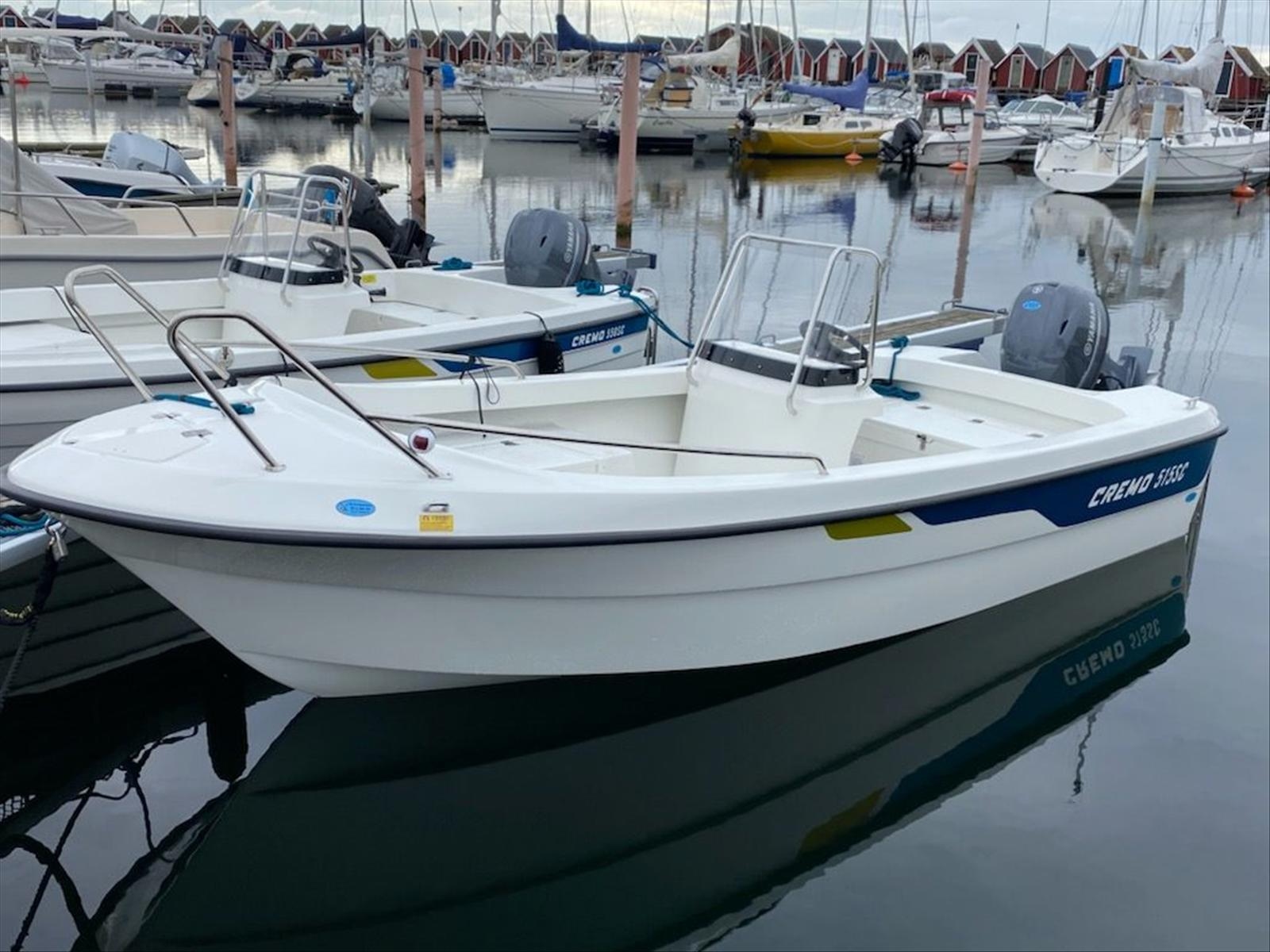 Cremo 515SC -24 Console Boat
