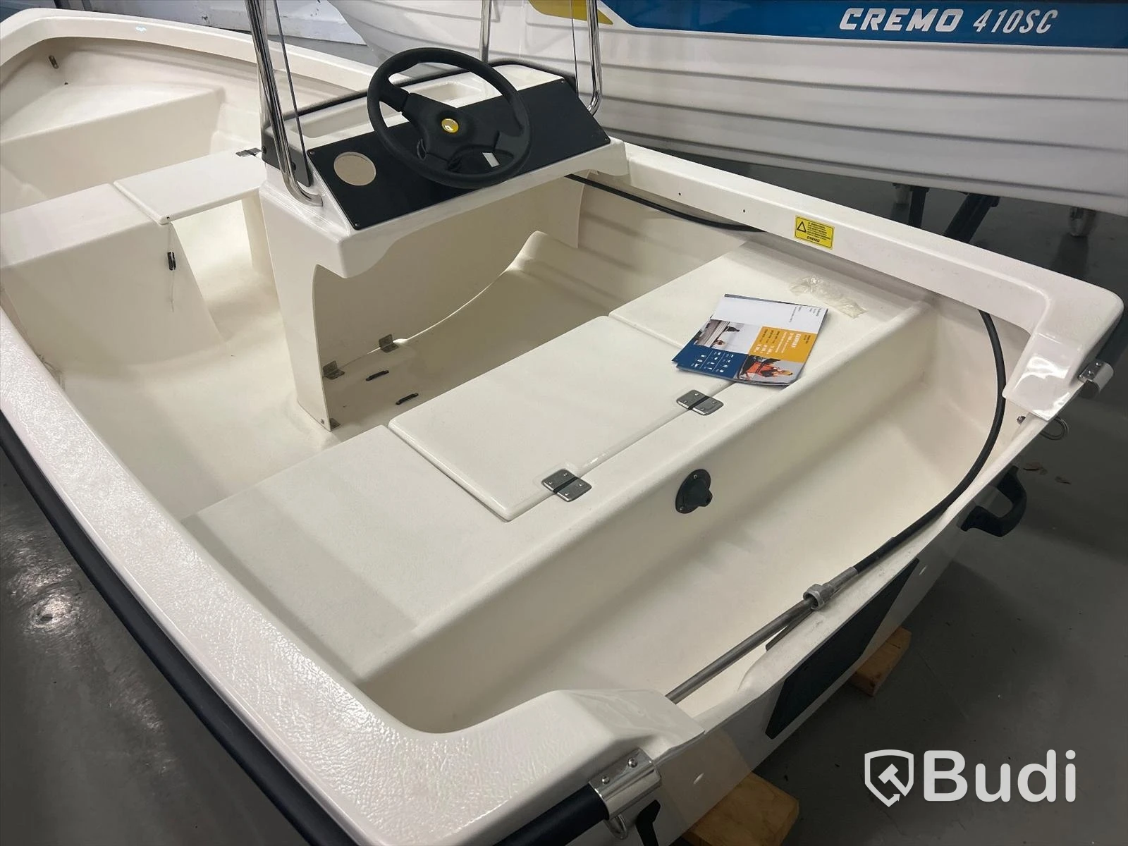 Cremo 410SC -23 Side Console