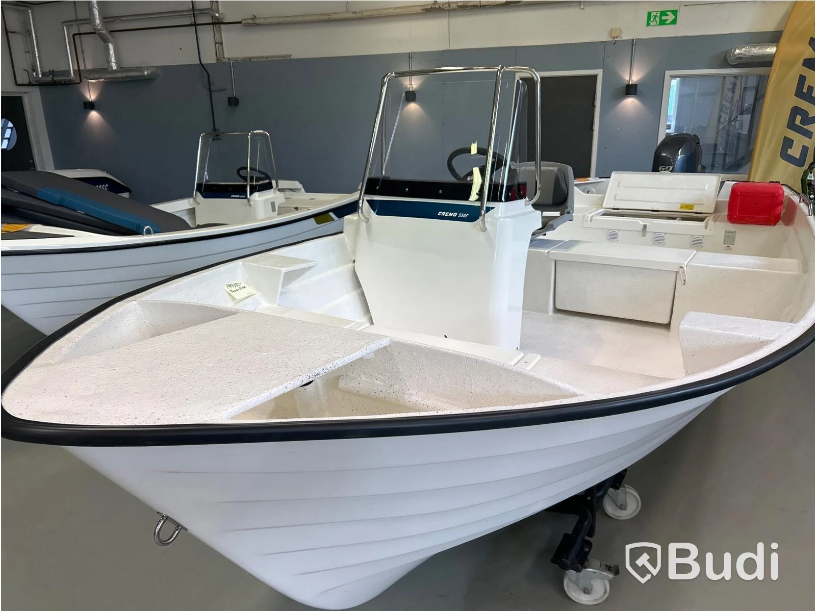 Cremo 550F -26 Console Boat