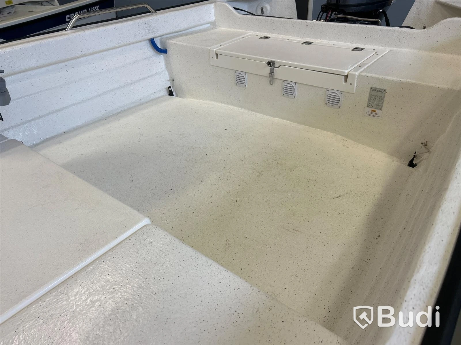 Cremo 550F -26 Console Boat