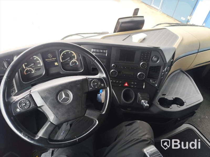 Dragbil Mercedes-Benz Actros 2553 -2019