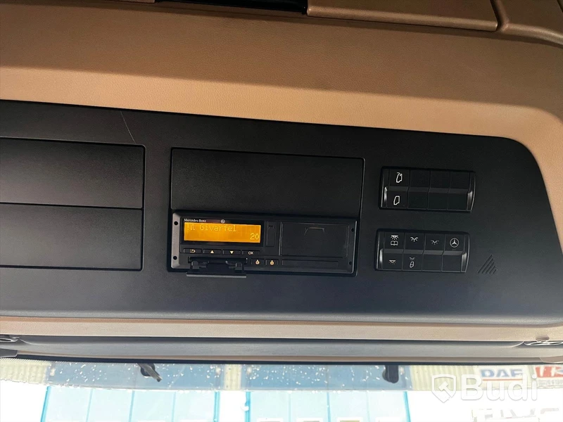 Dragbil Mercedes-Benz Actros 2553 -2019