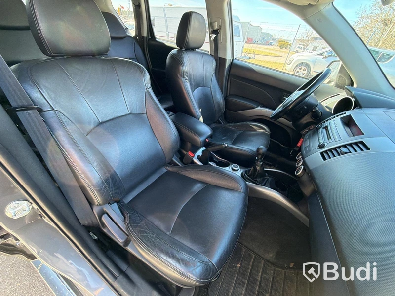 Citroën C-Crosser 2.2 HDi (156hk) -2008