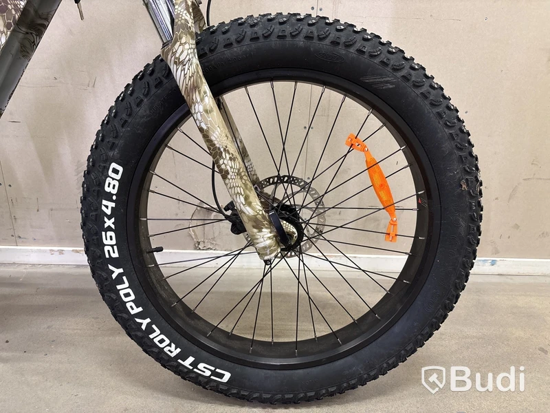 Elcykel Himiway, Cobra med 26x4. 80 tums däck