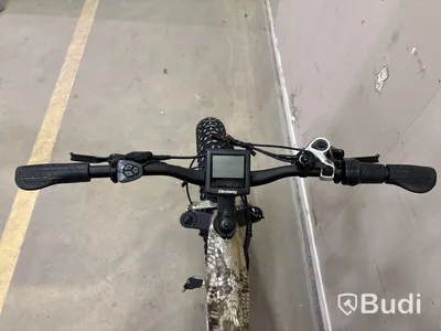 Elcykel Himiway, Cobra med 26x4. 80 tums däck