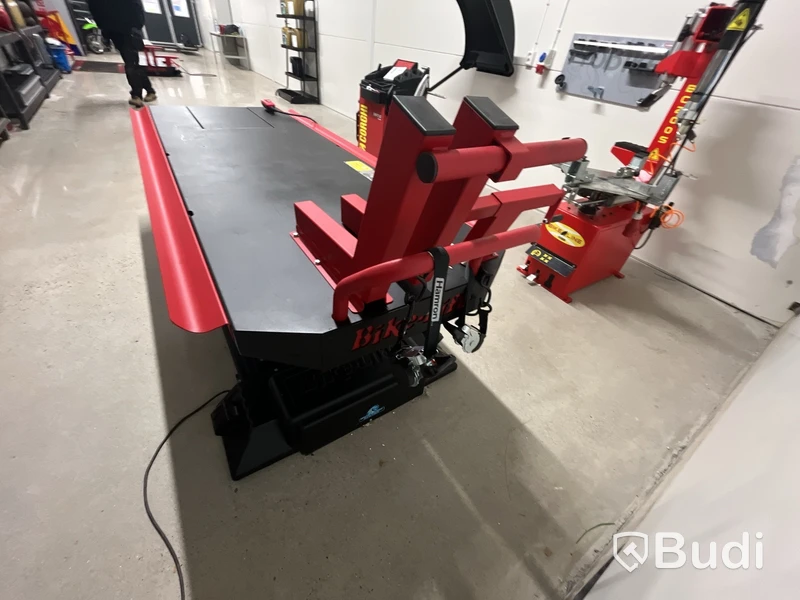 Bike-Lift Absolute 756 – MC-lyft / Saxlyft