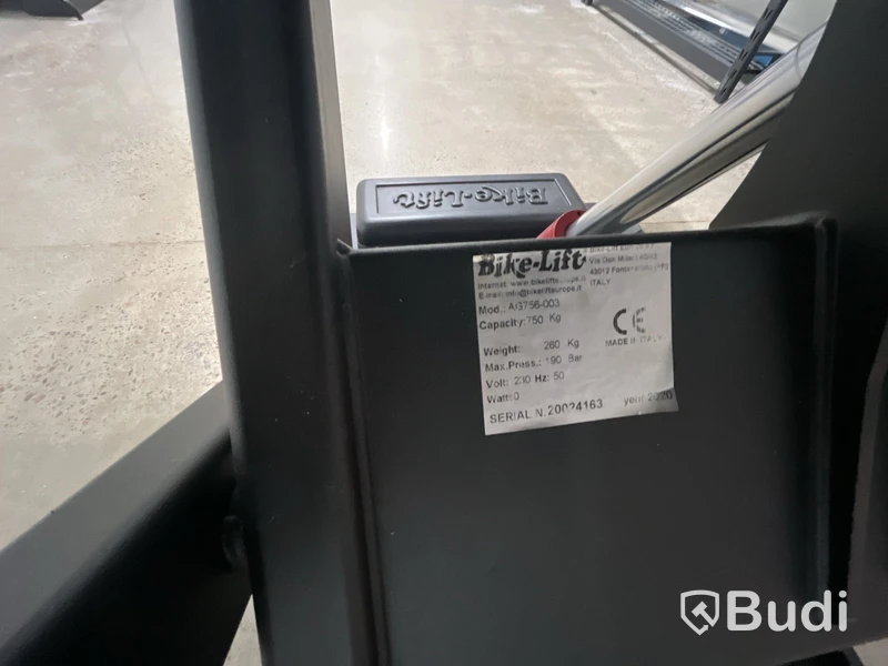 1 st. Bike-Lift Absolute 756 – MC-lyft / Saxlyft