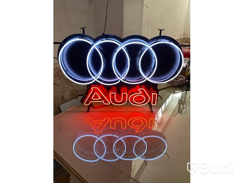 Neonskylt Audi logotyp, röd/vit, glas