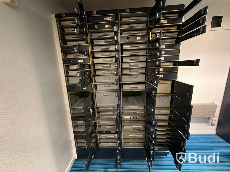 4 st. Bankfack Rosengren, tillhörande lådor, ej komplett