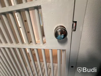 CHUBB säkerhetsdörr med nyckellås