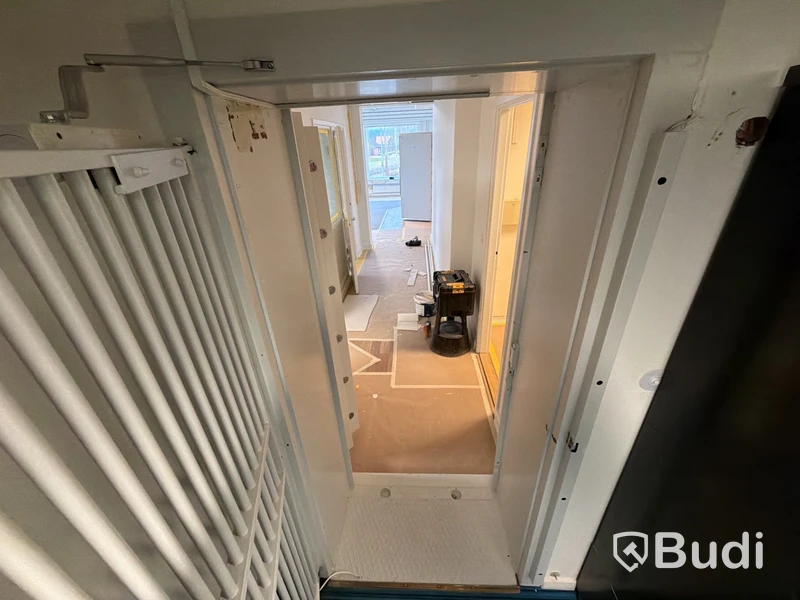 CHUBB säkerhetsdörr med nyckellås
